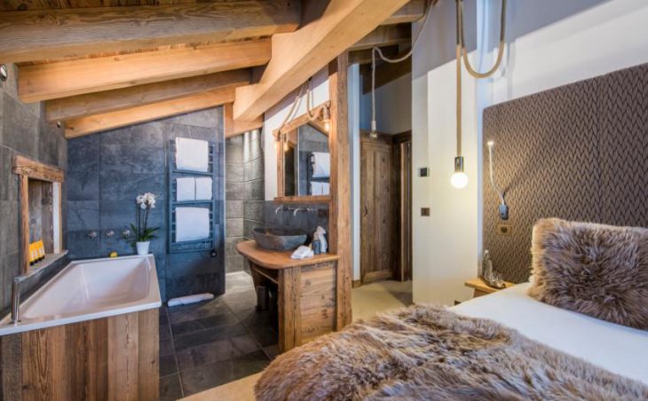 Chalet Machapuchare, Val d'Isere, Room